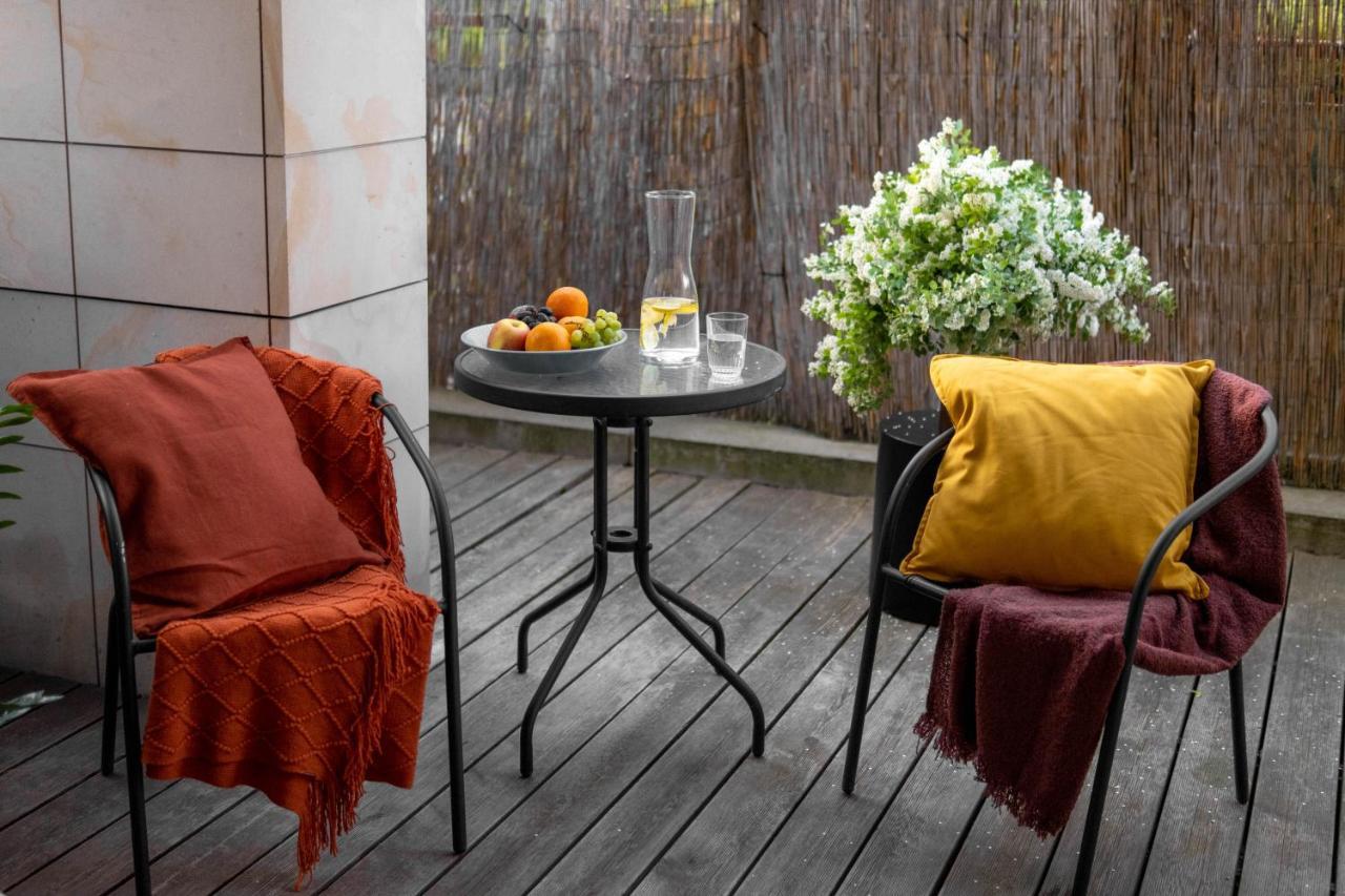 Aa Apartament Apartman Varsó Kültér fotó